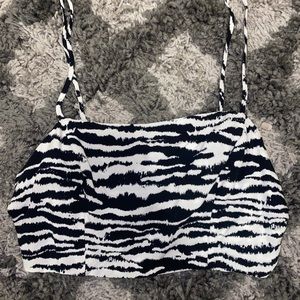Zebra crop top